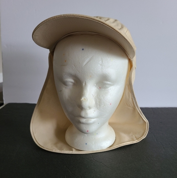 Other - Beige Promo Cap "Lisen To Your Skin"one Size